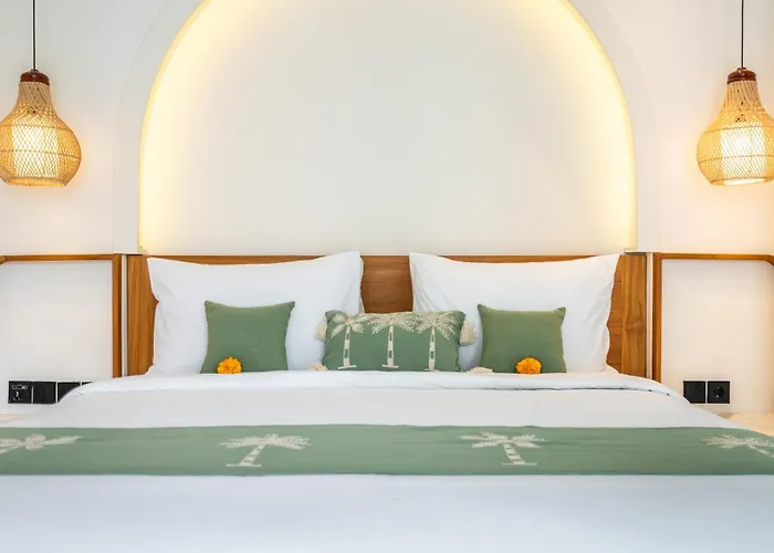 Jivani - Private Pool & Bbq, Cinema Room, 9 Min To Nusa Dua Villa