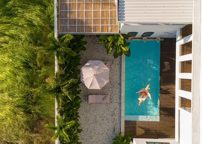 Jivani - Private Pool & Bbq, Cinema Room, 9 Min To Nusa Dua Villa *